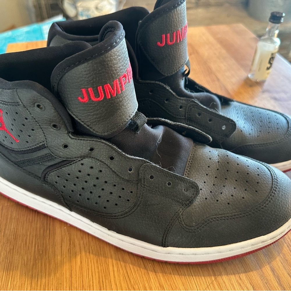 Nike Air Jordan 1 Retro High OG Jordan Black and Red High-Top Sneakers
